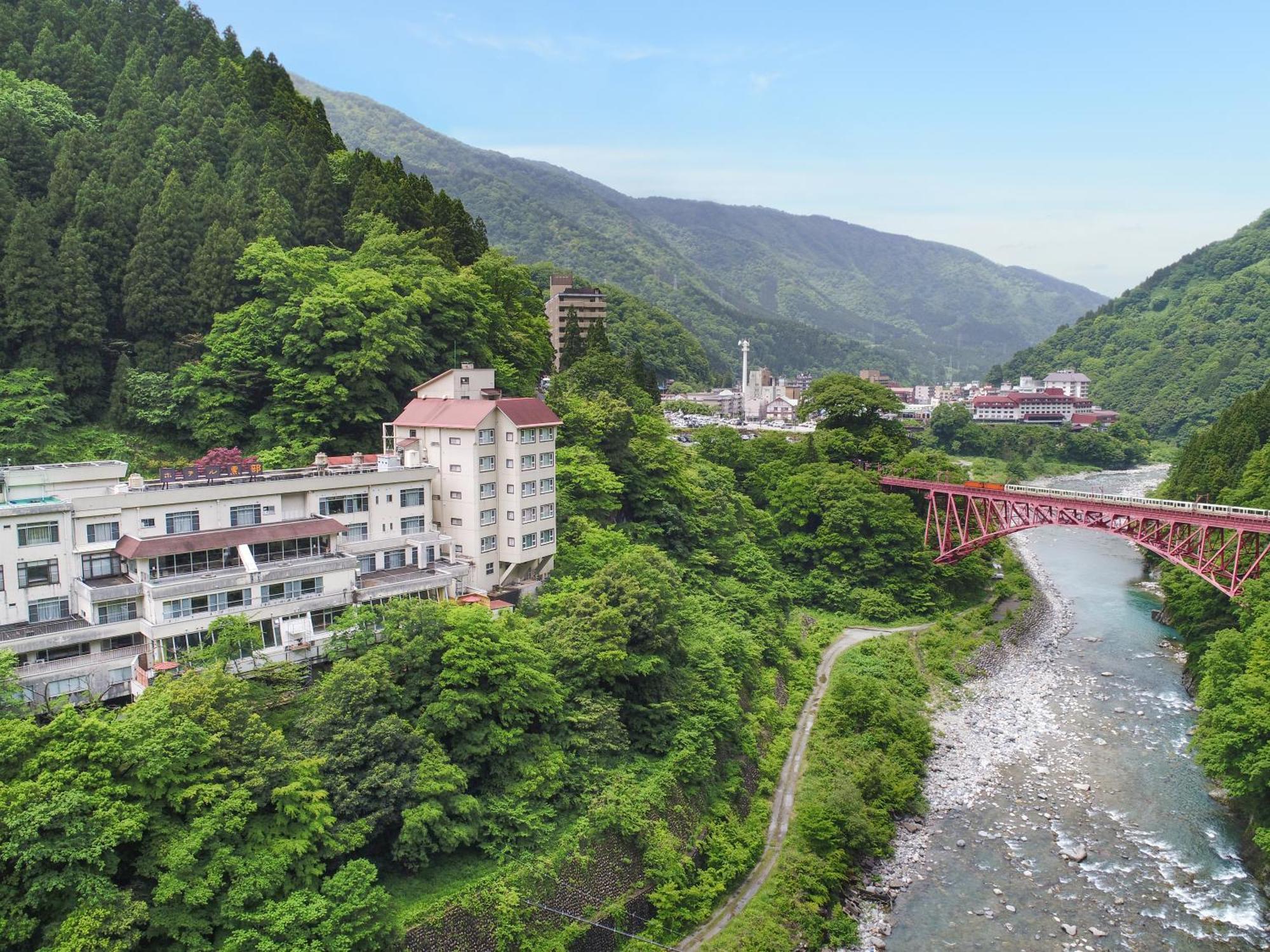 Hotel Kurobe Bagian luar foto
